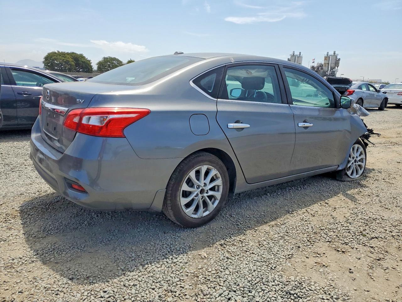 2018 NISSAN SENTRA SV — снимка 3
