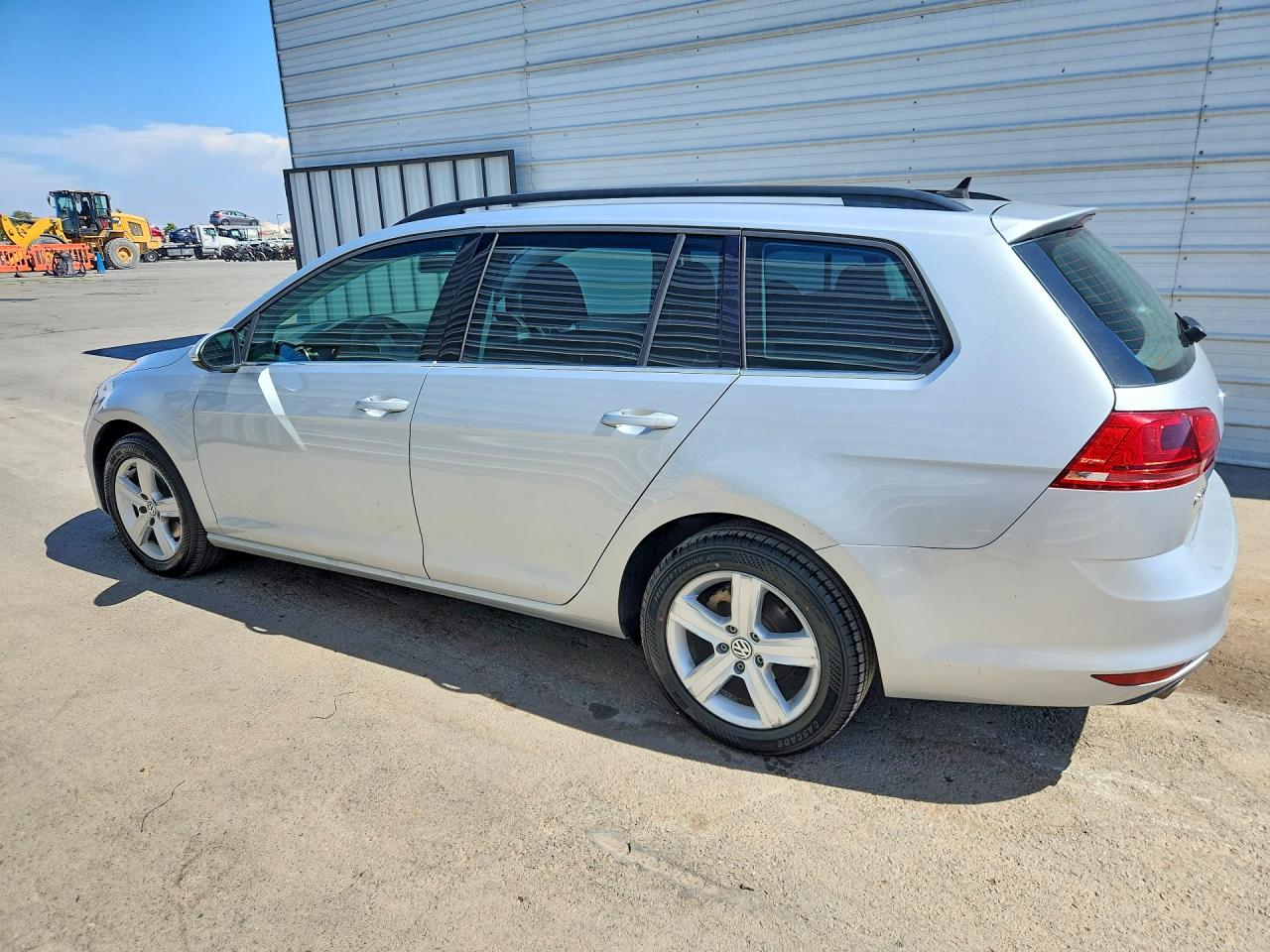 2015 VOLKSWAGEN GOLF SPORTWAGEN TDI S — снимка 2