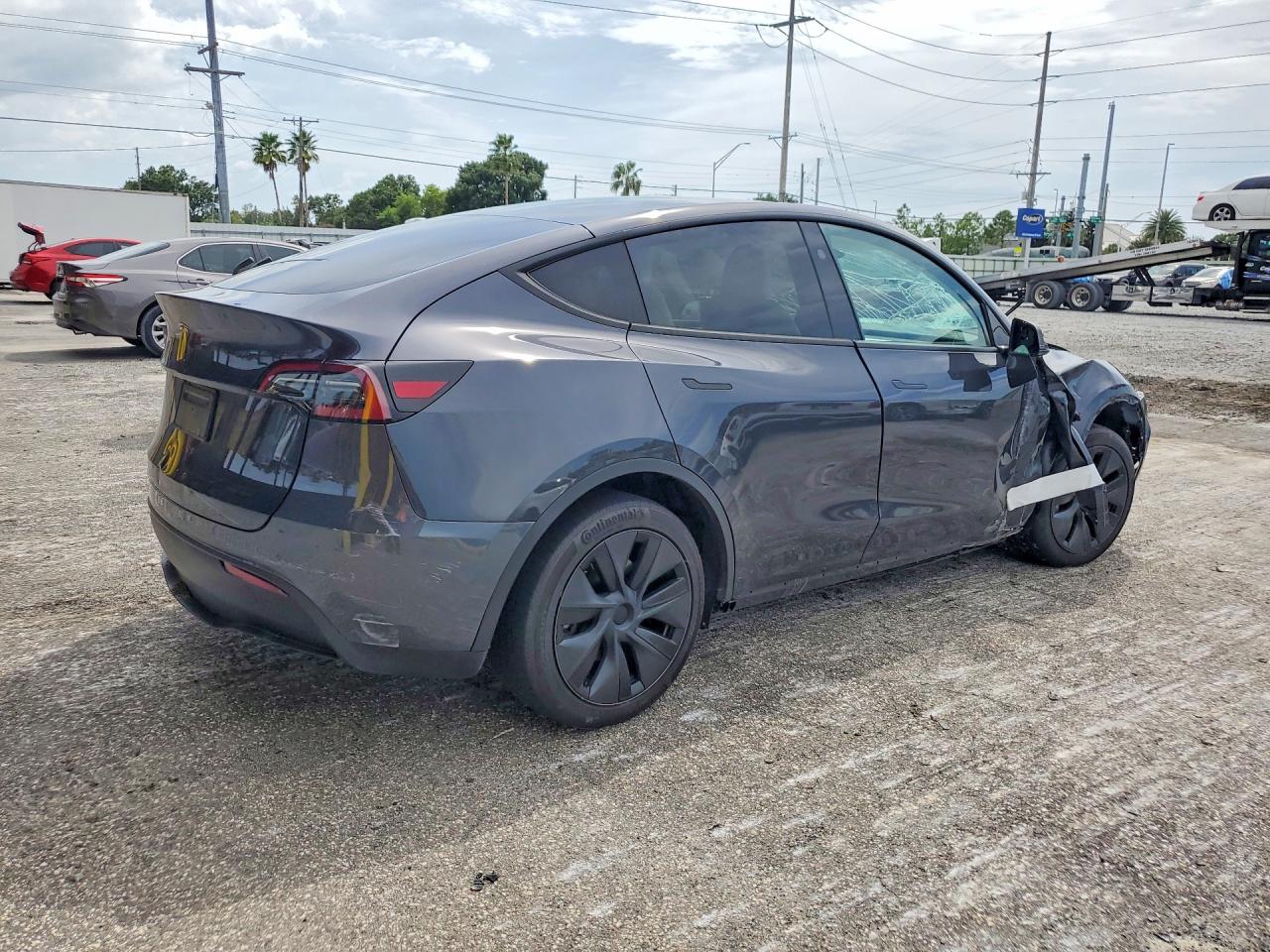 2024 TESLA MODEL Y — снимка 3