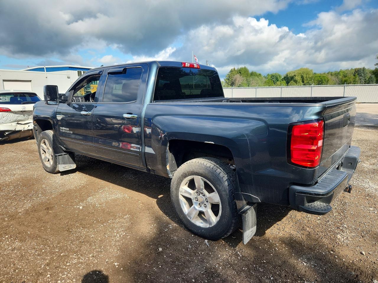 2017 CHEVROLET SILVERADO K1500 LT — снимка 2