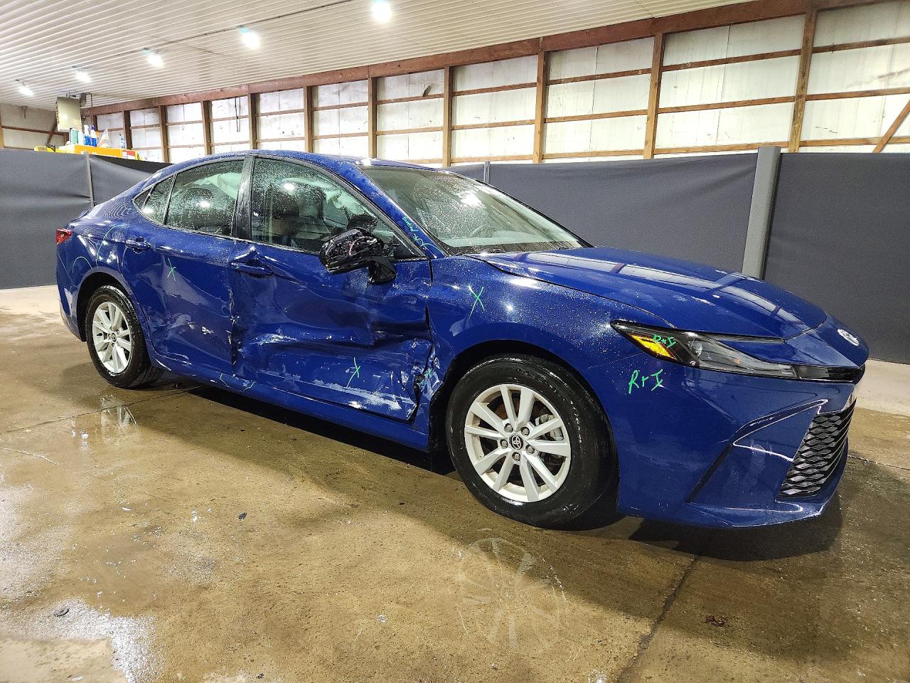 2026 TOYOTA CAMRY LE — снимка 4