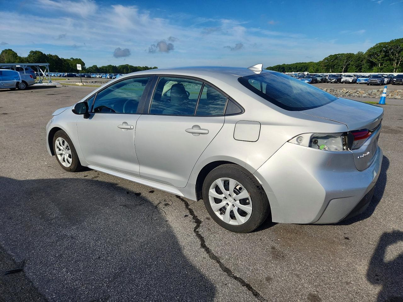 2024 TOYOTA COROLLA LE — снимка 2