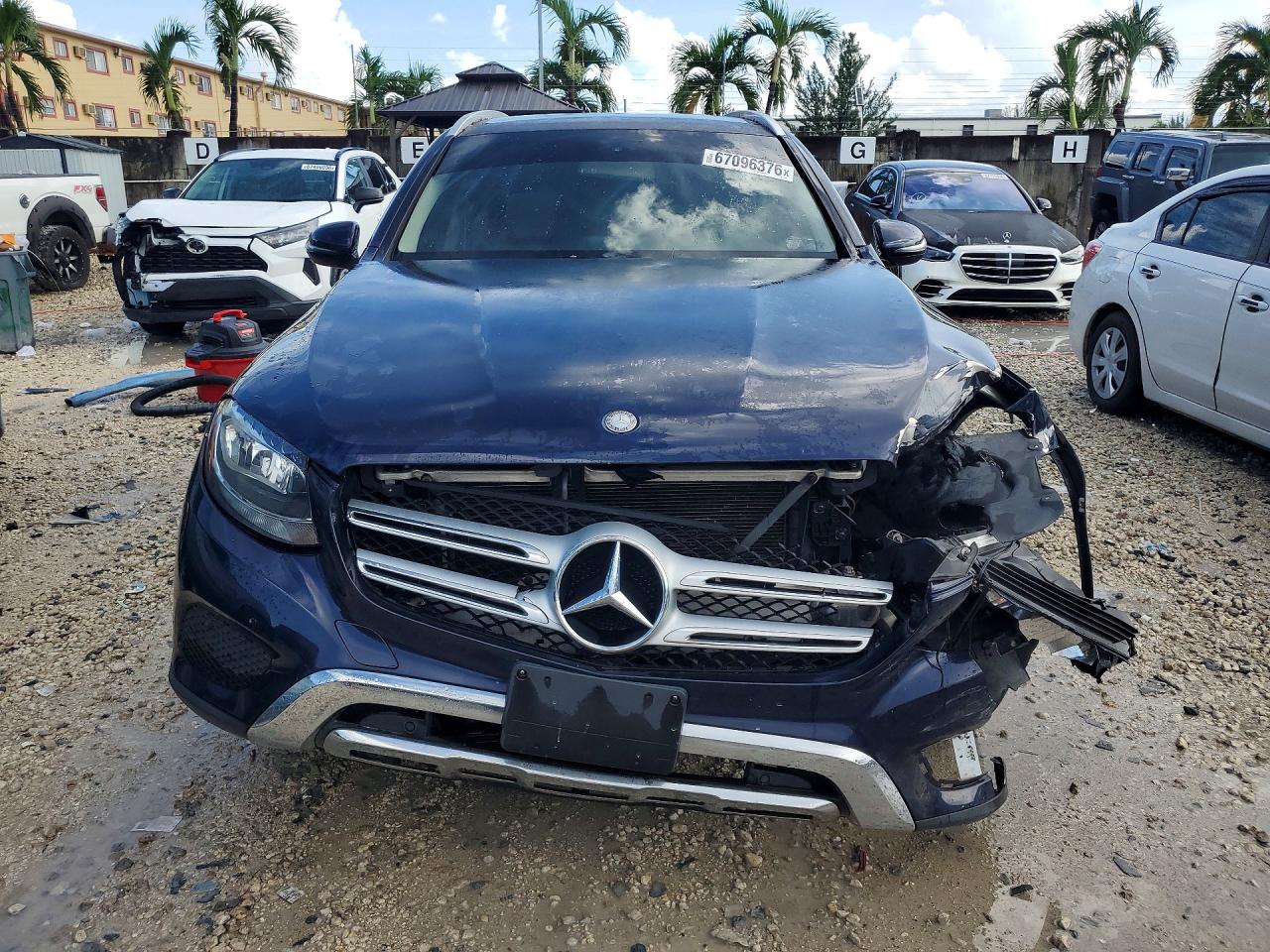 2017 MERCEDES-BENZ GLC 300 4MATIC — снимка 5