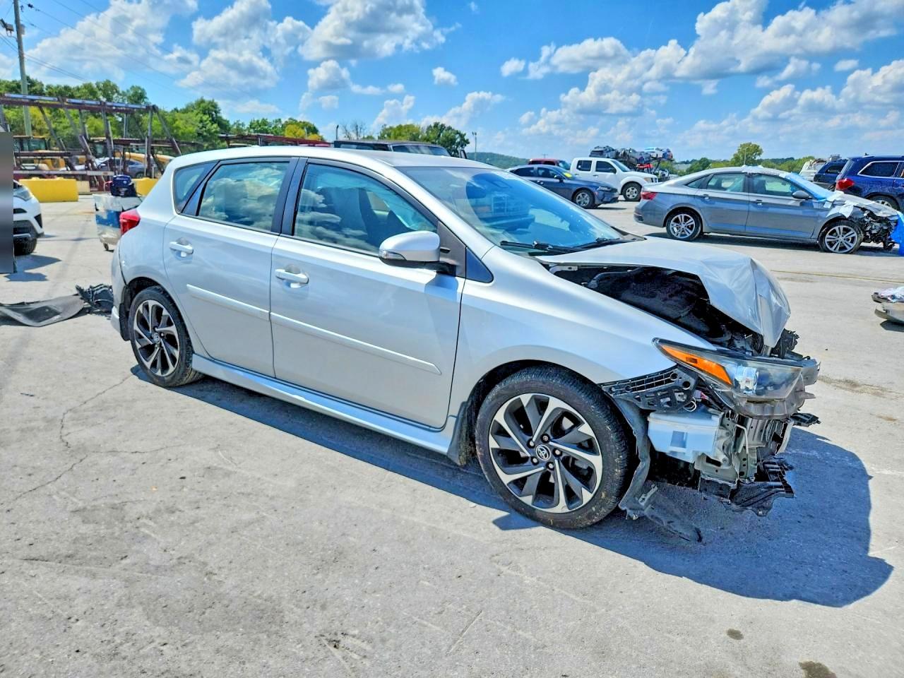 2017 TOYOTA COROLLA IM BASE — снимка 4