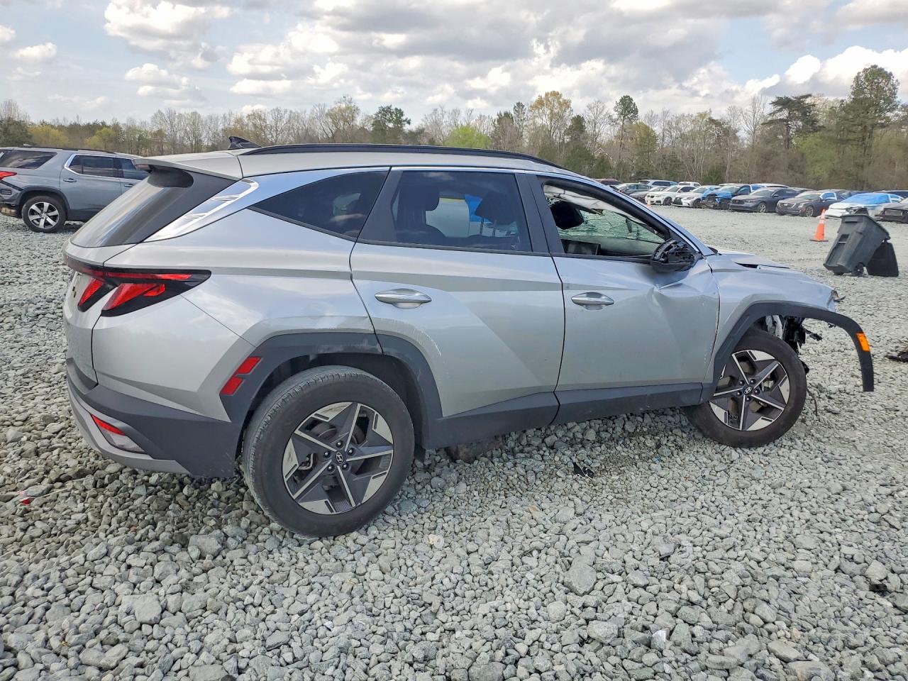 2025 HYUNDAI TUCSON SEL — снимка 3