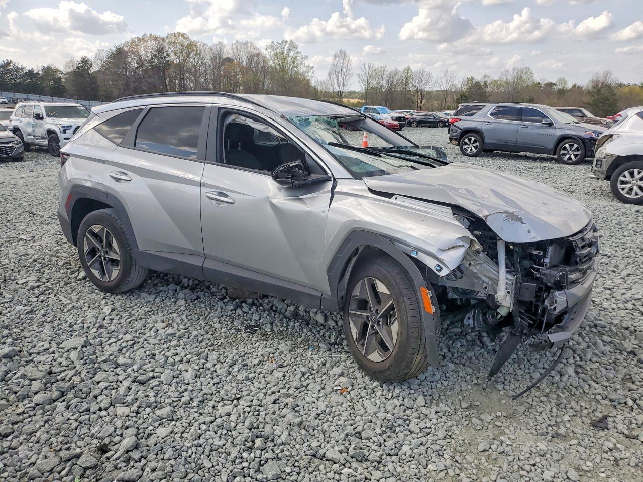 2025 HYUNDAI TUCSON SEL — снимка 4