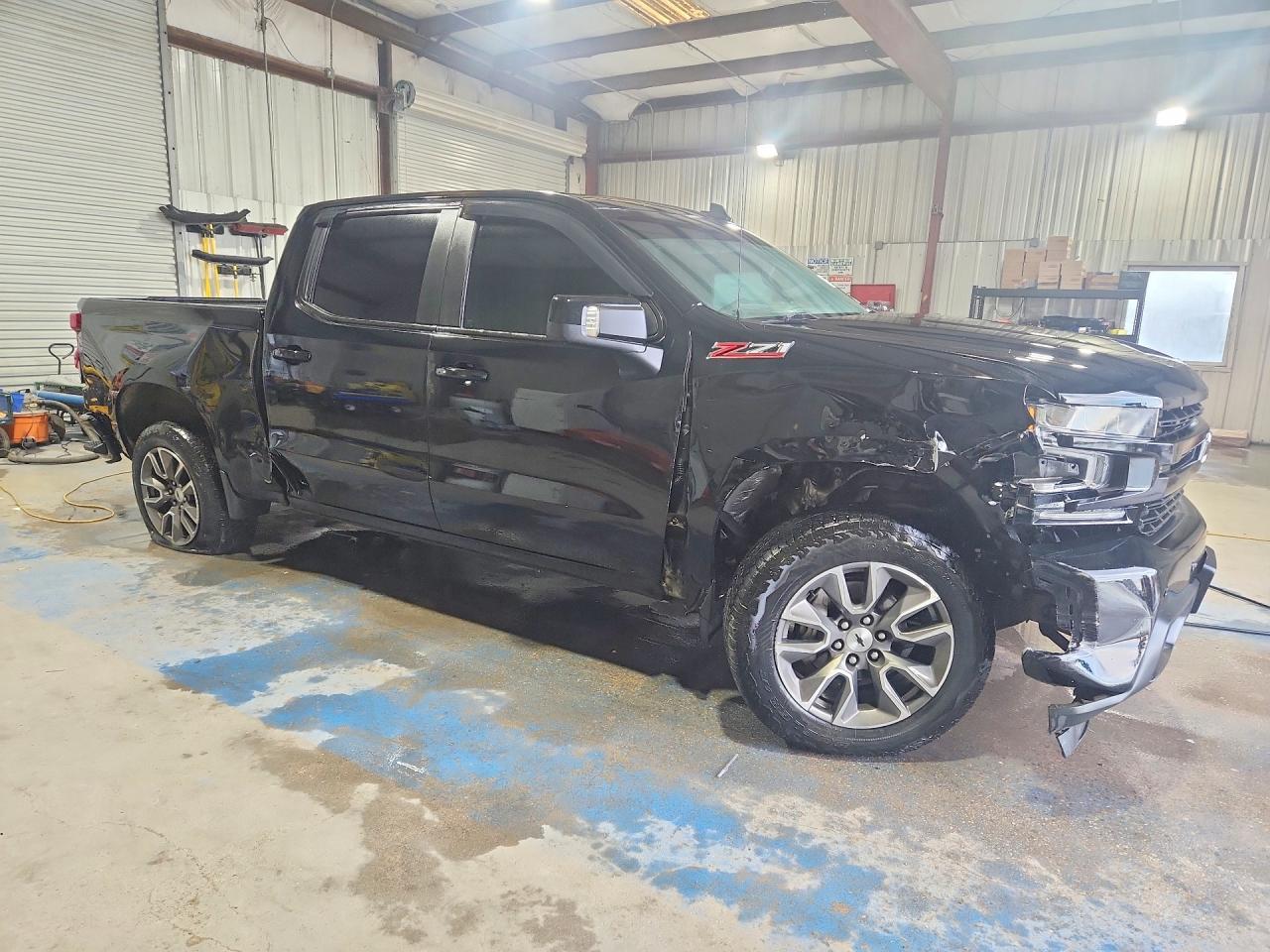 2021 CHEVROLET SILVERADO K1500 RST — снимка 4