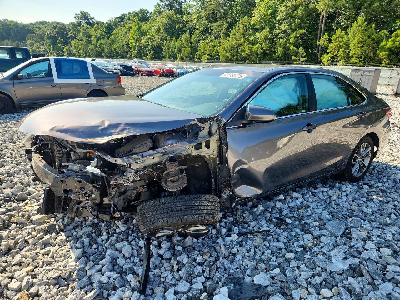 2016 TOYOTA CAMRY SE