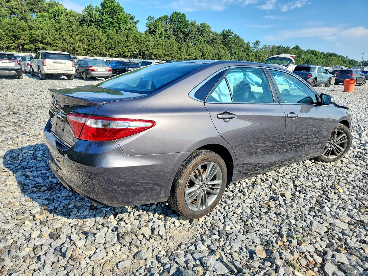 2016 TOYOTA CAMRY SE — снимка 3