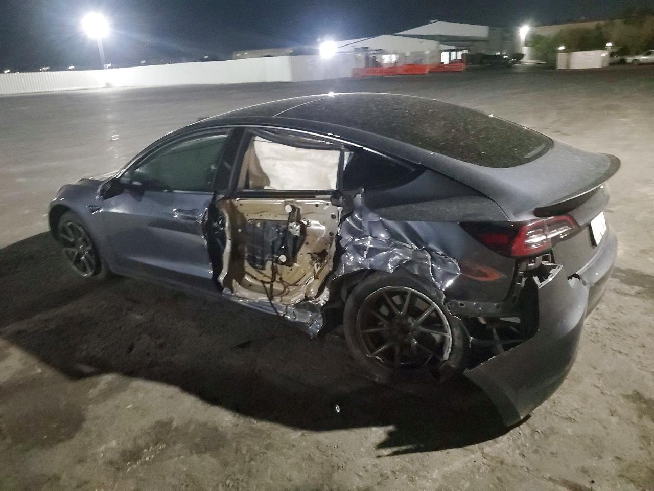 2023 TESLA MODEL 3 — снимка 2