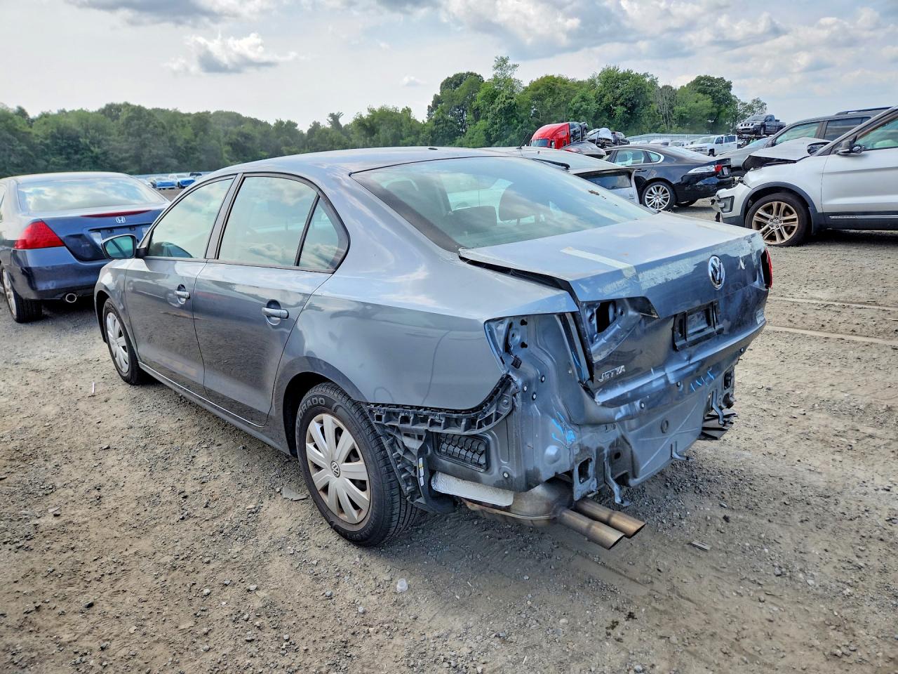 2015 VOLKSWAGEN JETTA BASE — снимка 2