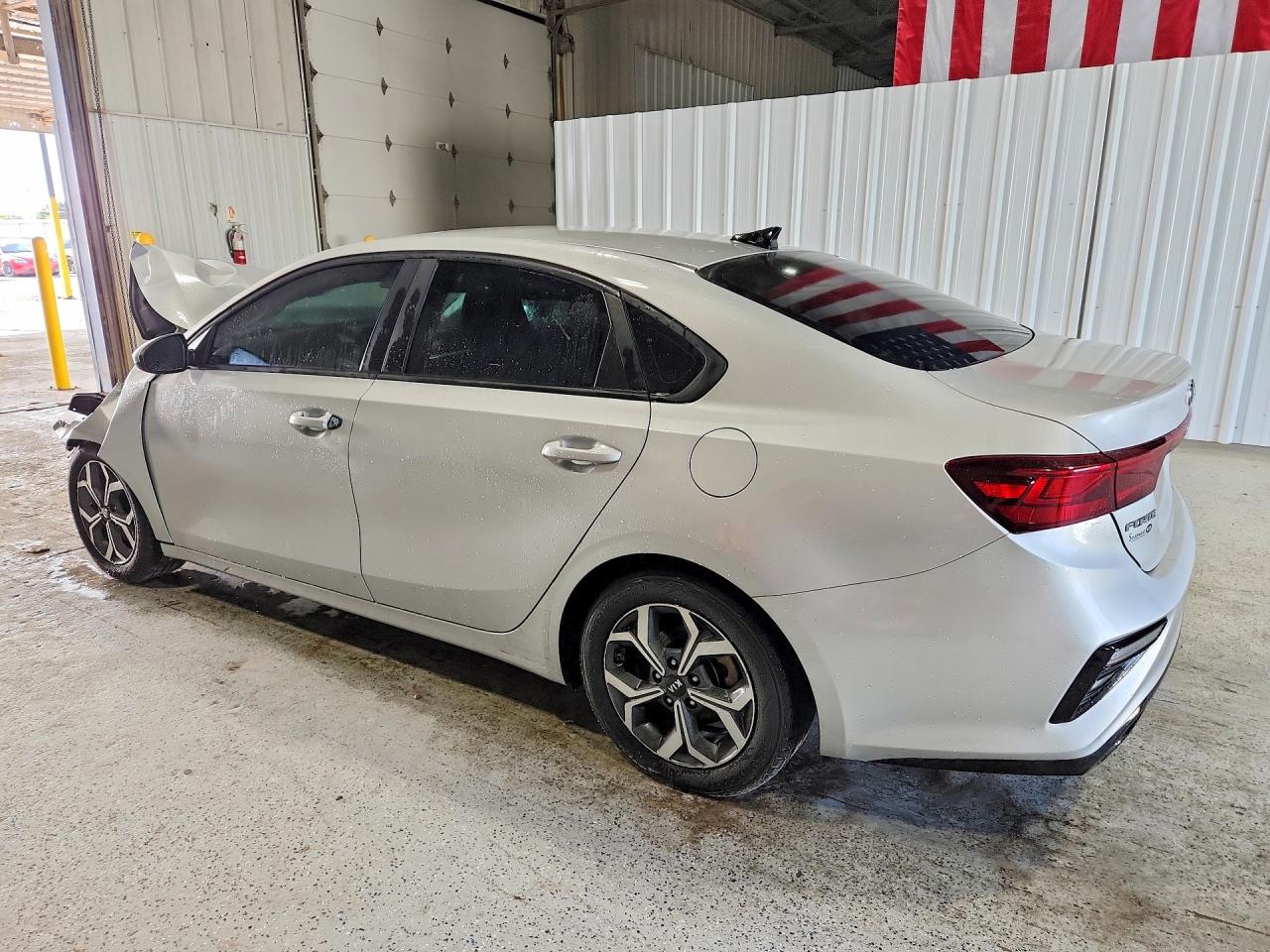 2021 KIA FORTE LXS — снимка 2