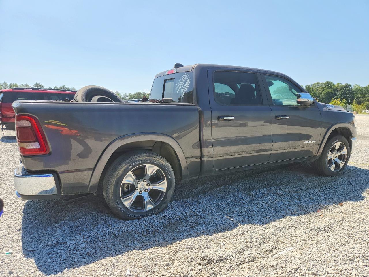 2021 RAM 1500 LARAMIE — снимка 3