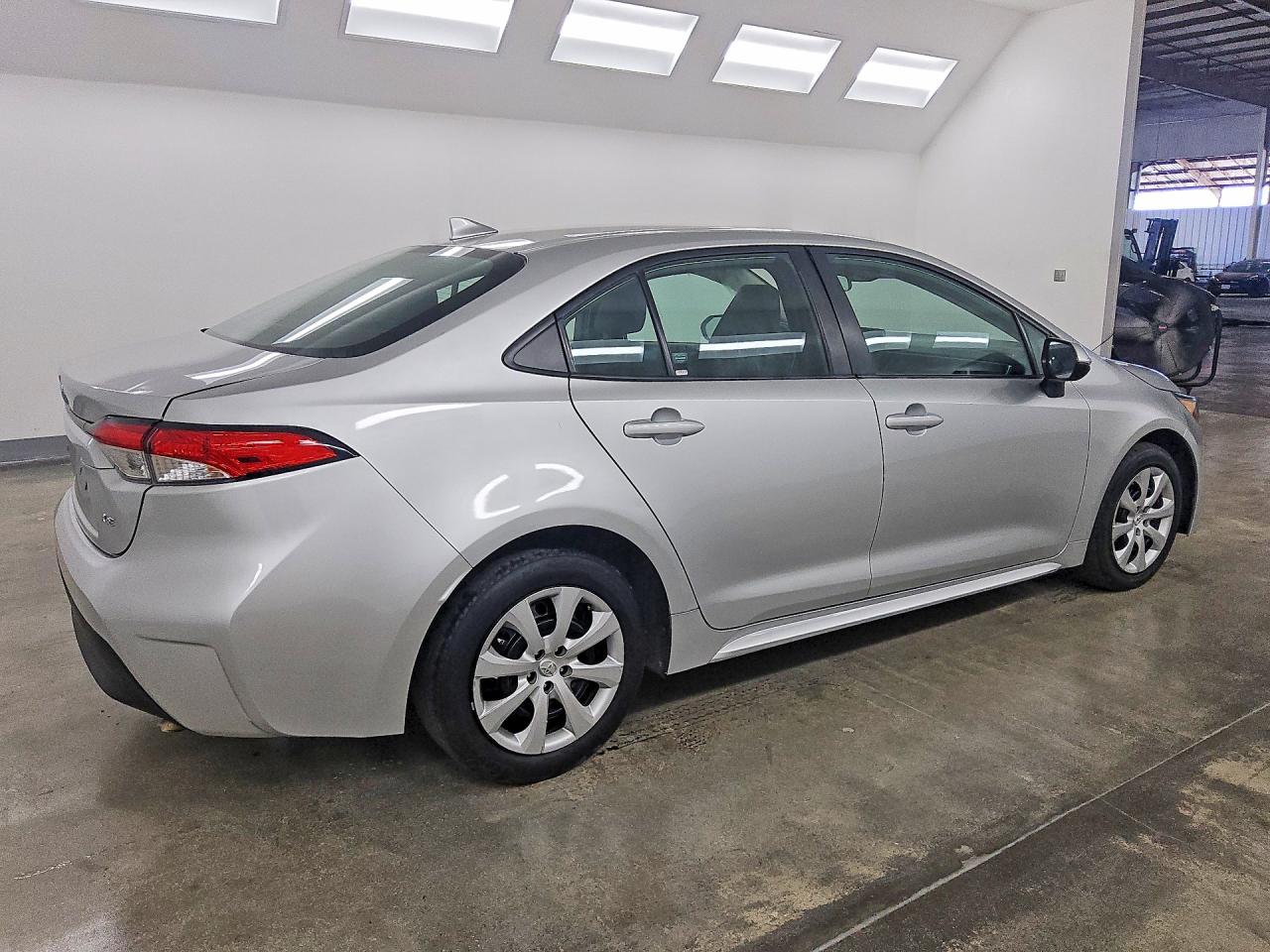 2024 TOYOTA COROLLA LE — снимка 3