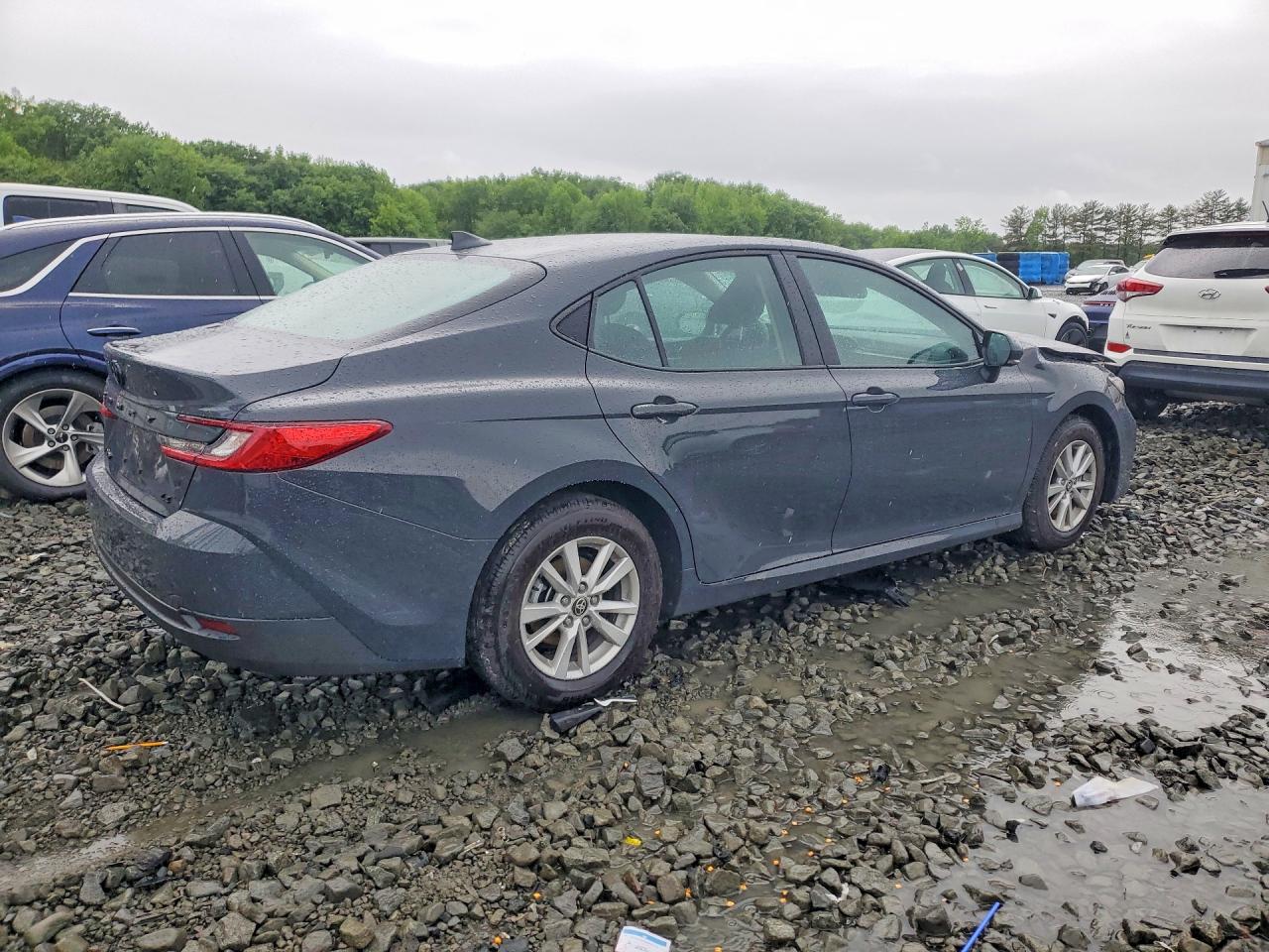 2026 TOYOTA CAMRY LE — снимка 3