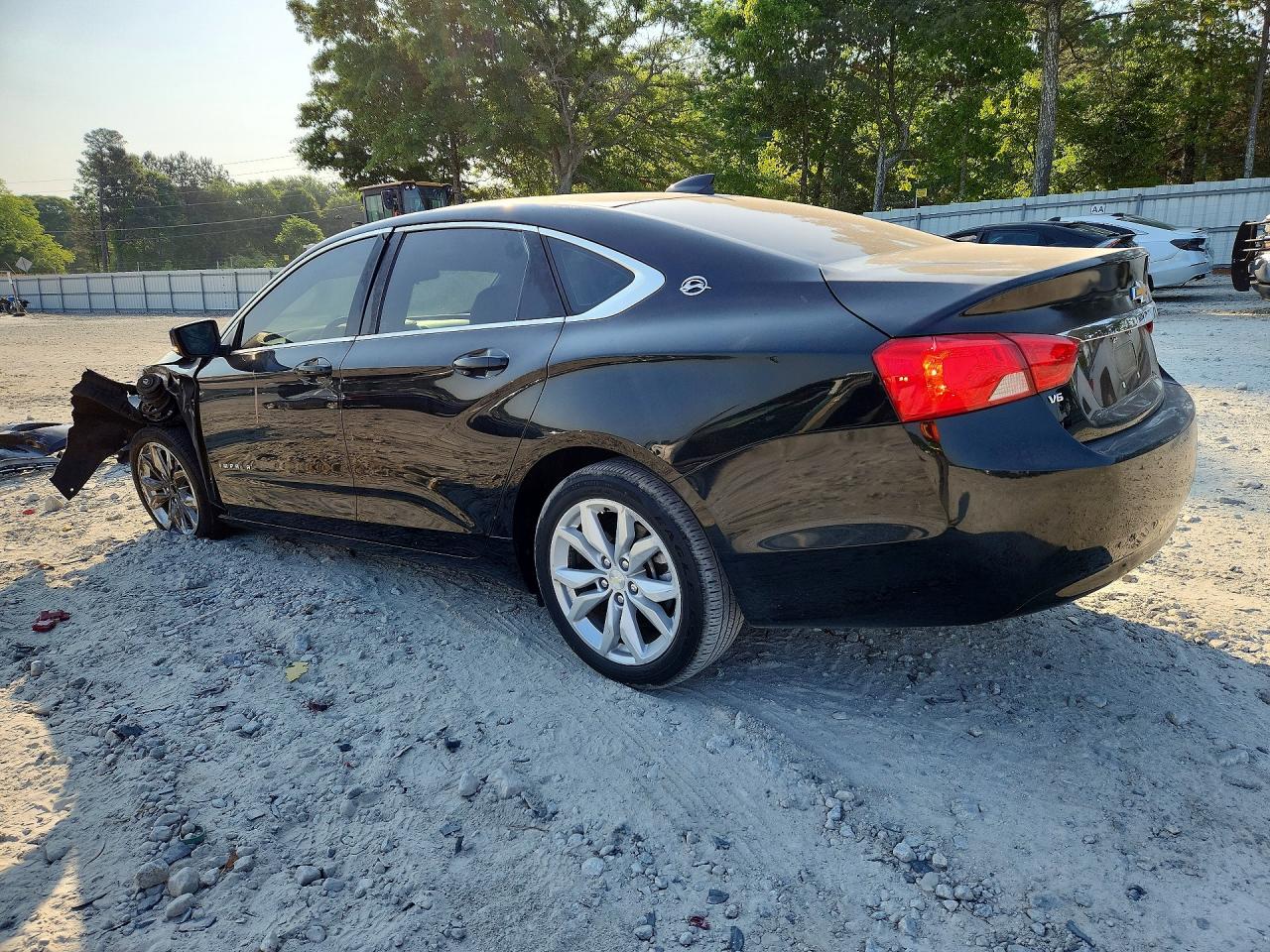 2017 CHEVROLET IMPALA LT — снимка 2
