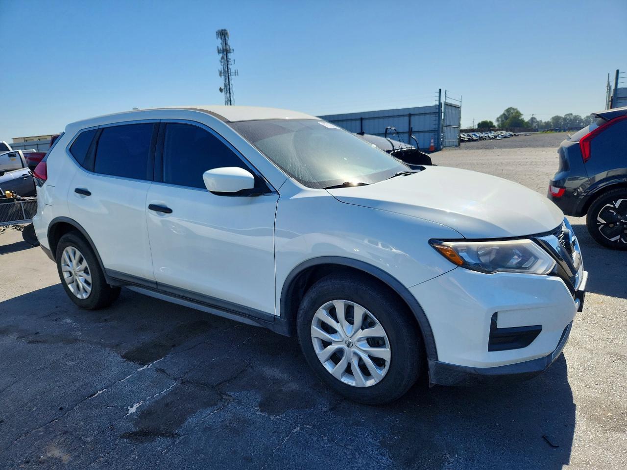 2017 NISSAN ROGUE S — снимка 4