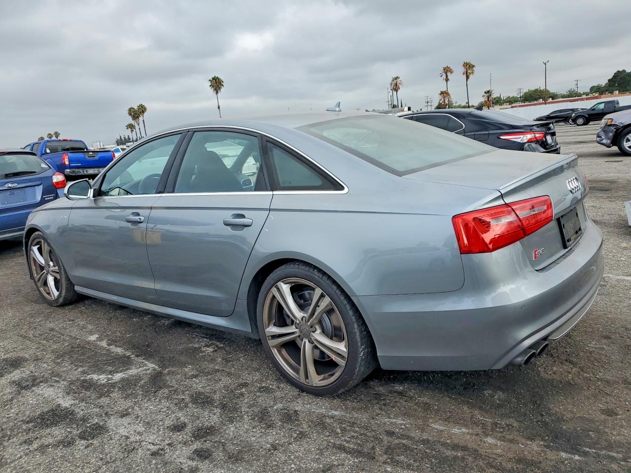 2014 AUDI S6 — снимка 2