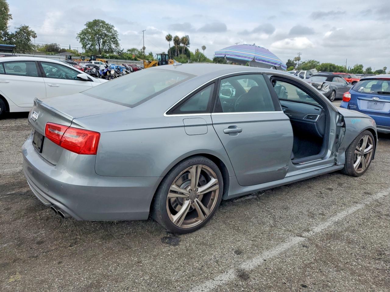 2014 AUDI S6 — снимка 3