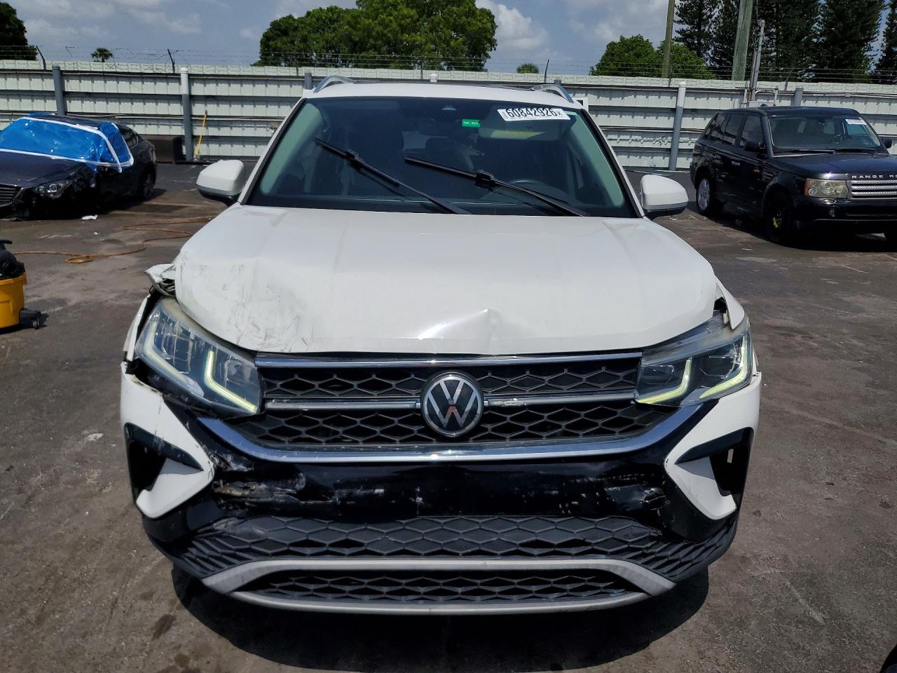 2022 VOLKSWAGEN TAOS SEL — снимка 5