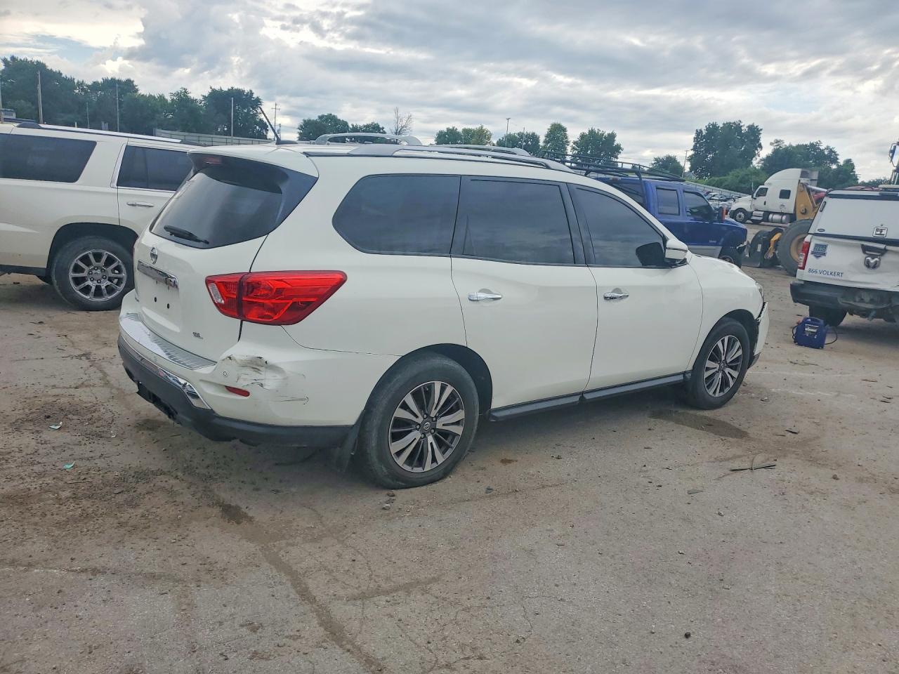 2017 NISSAN PATHFINDER SL — снимка 3