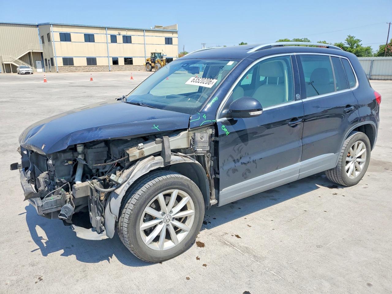 2017 VOLKSWAGEN TIGUAN WOLFSBURG