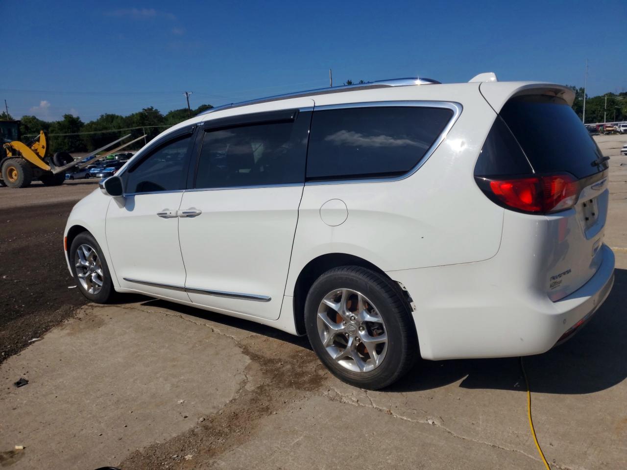 2018 CHRYSLER PACIFICA LIMITED — снимка 2