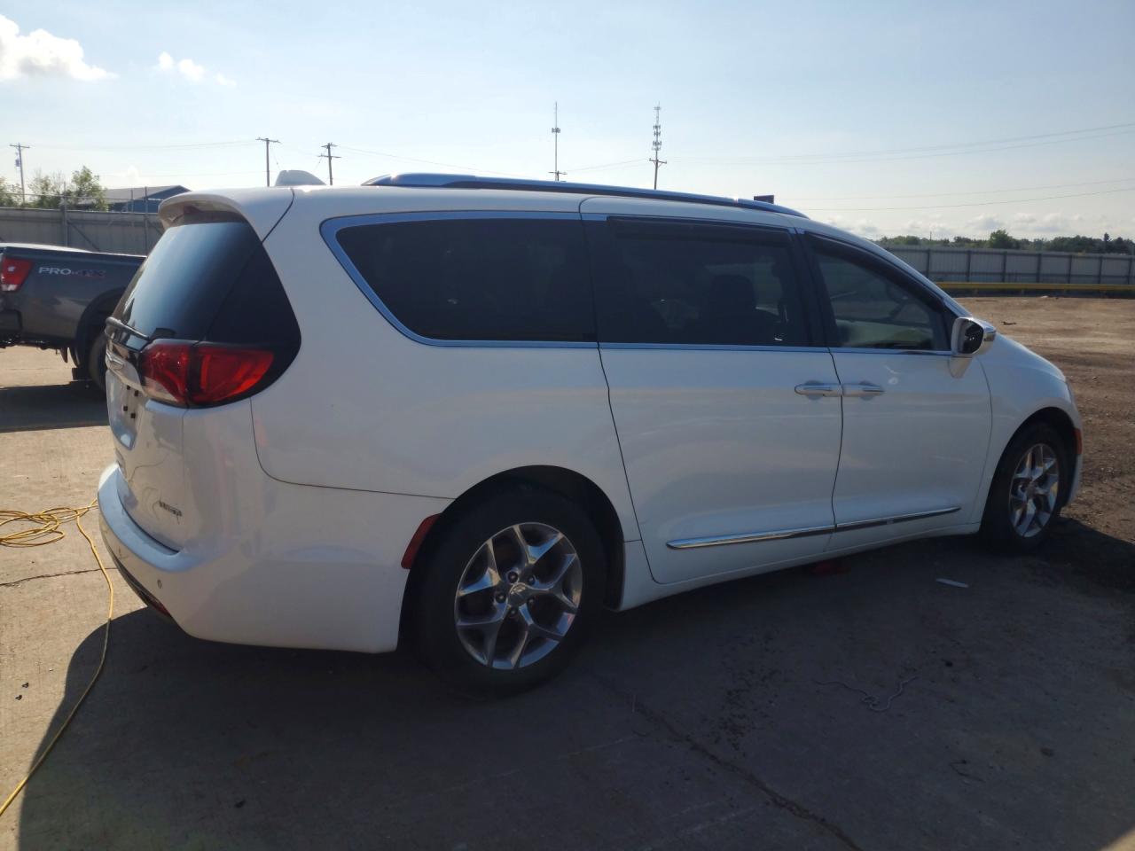 2018 CHRYSLER PACIFICA LIMITED — снимка 3
