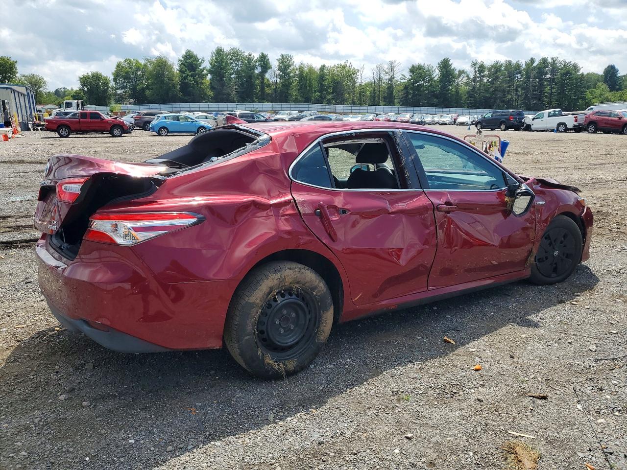 2020 TOYOTA CAMRY LE — снимка 3