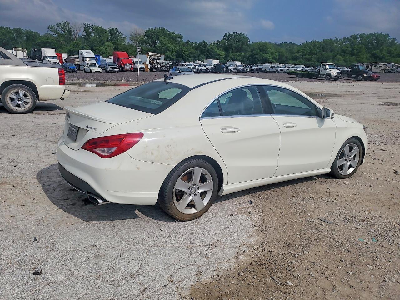 2016 MERCEDES-BENZ CLA 250 4MATIC — снимка 3