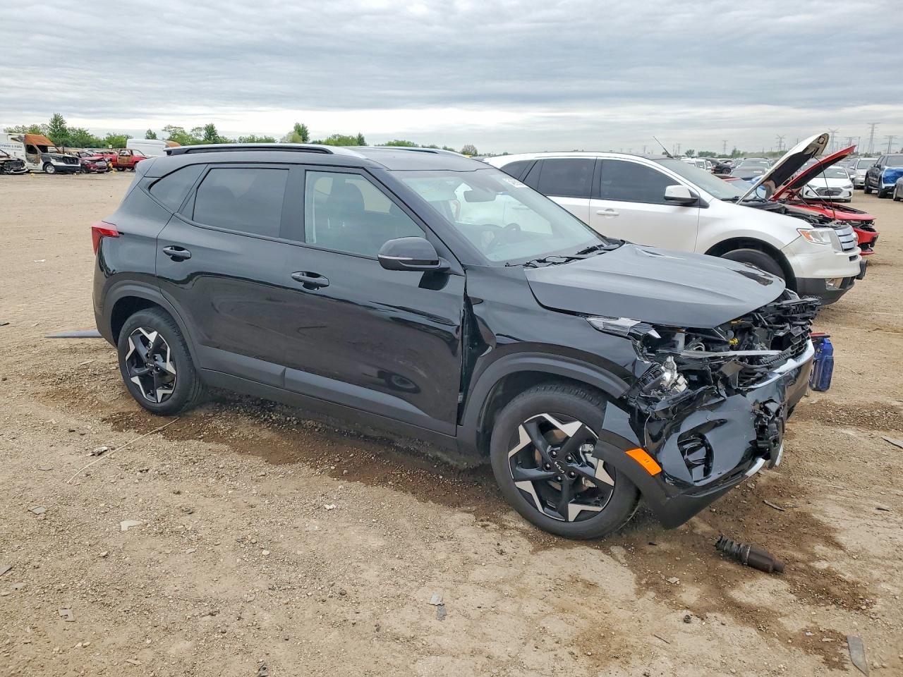 2025 KIA SELTOS S — снимка 4