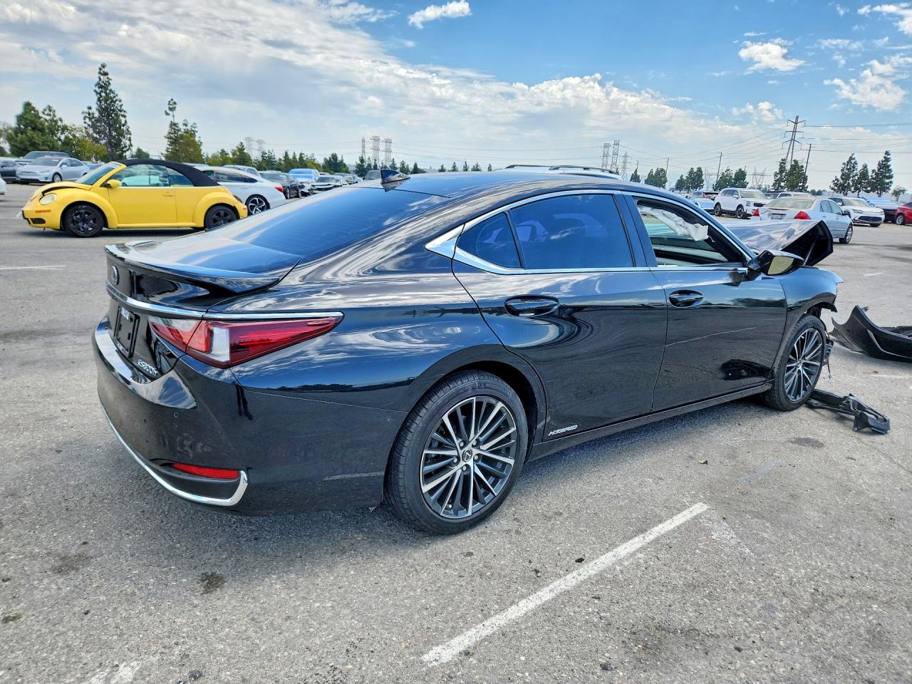 2022 LEXUS ES 300H BASE — снимка 3