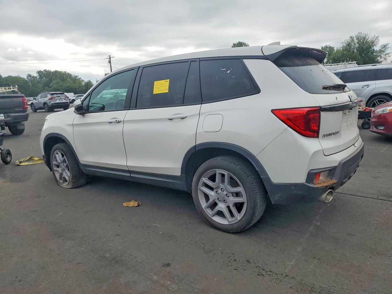 2024 HONDA PASSPORT EXL — снимка 2