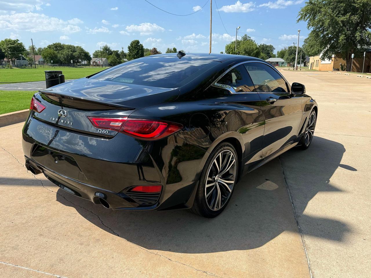 2018 INFINITI Q60 3.0T LUXE — снимка 4