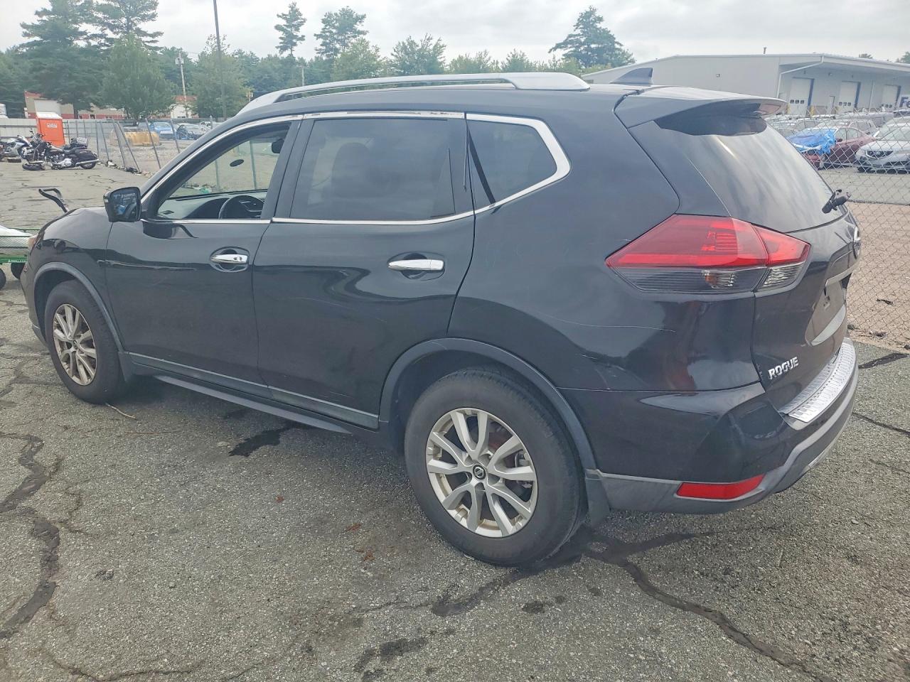 2018 NISSAN ROGUE SV — снимка 2