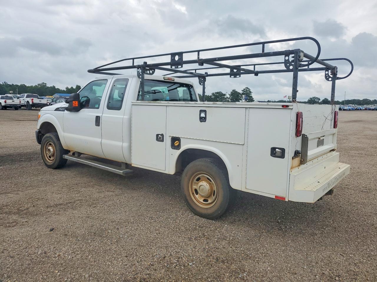 2016 FORD F250 — снимка 2