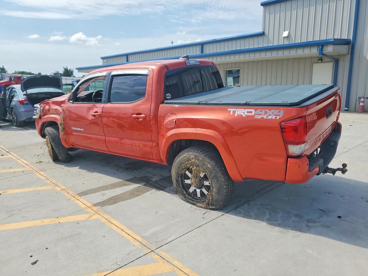 2017 TOYOTA TACOMA TRD SPORT — снимка 2