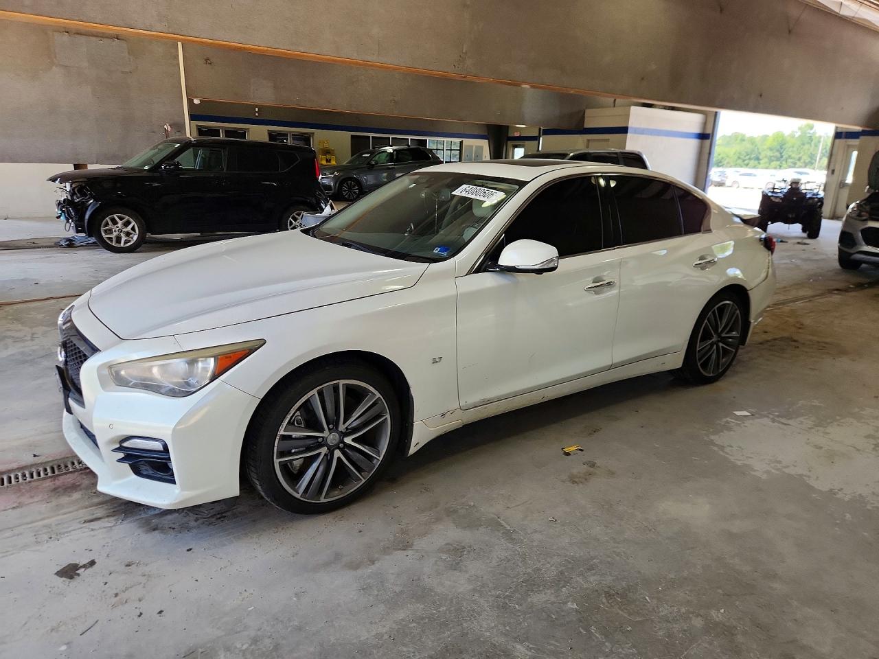 2014 INFINITI Q50 SPORT