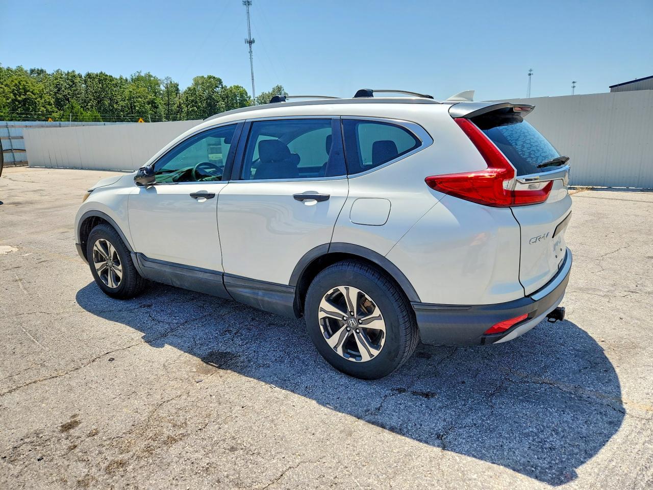 2018 HONDA CR-V LX — снимка 2