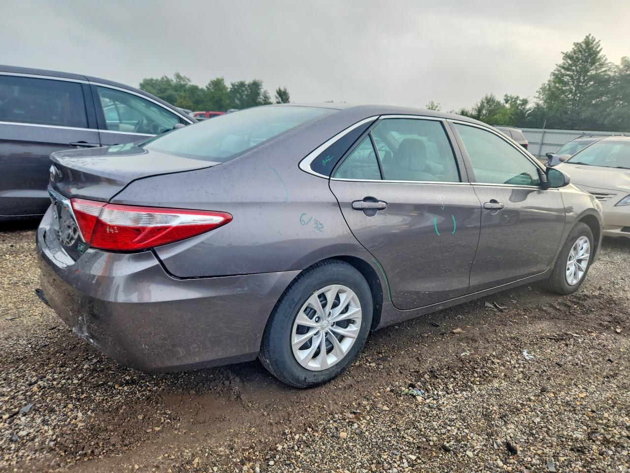 2017 TOYOTA CAMRY LE — снимка 3