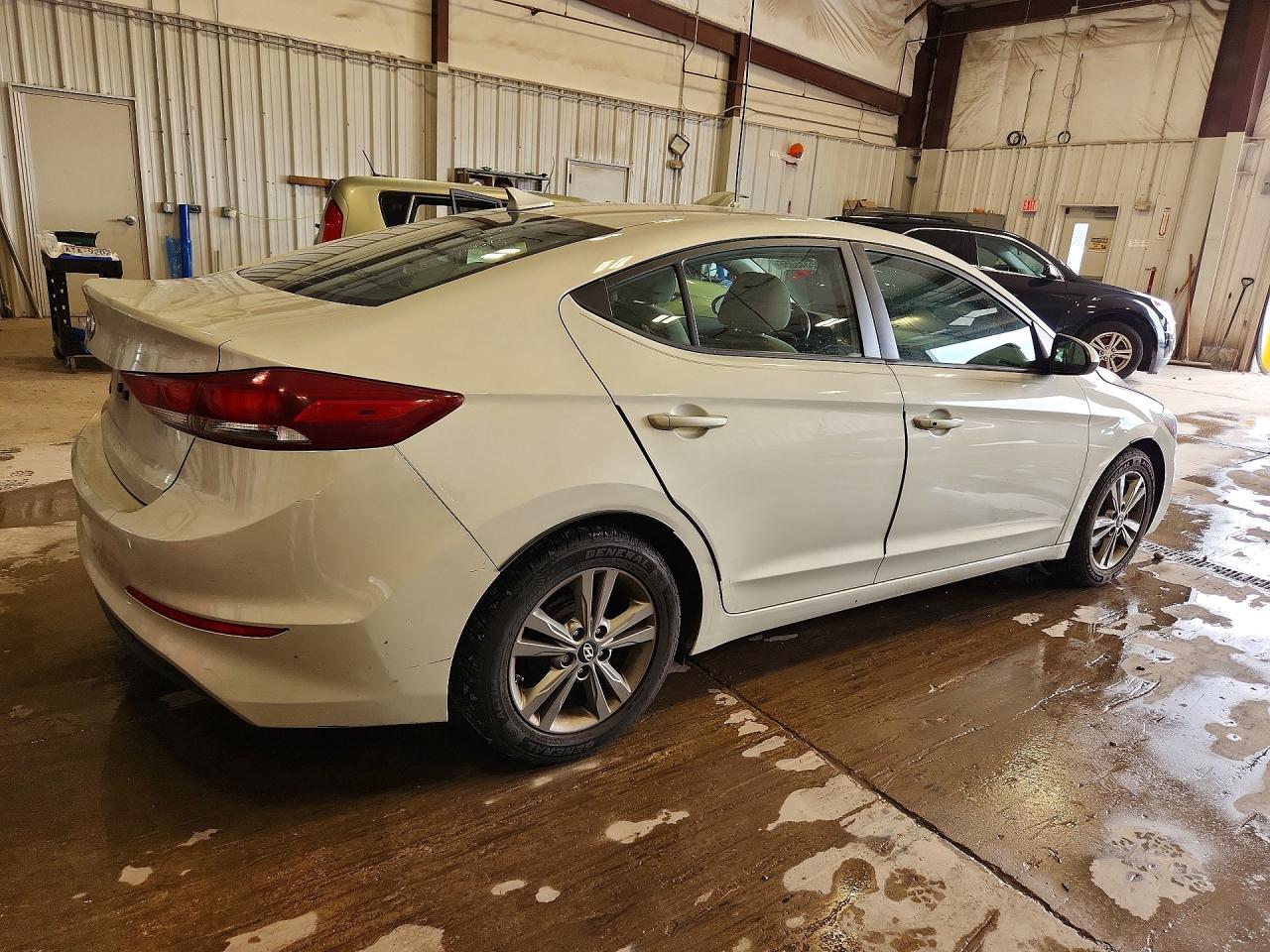 2017 HYUNDAI ELANTRA SE — снимка 3