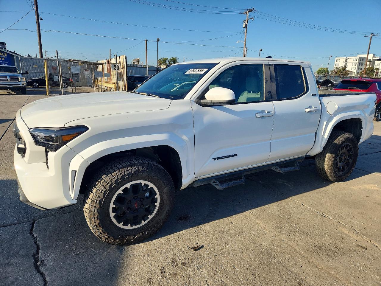 2025 TOYOTA TACOMA SR5