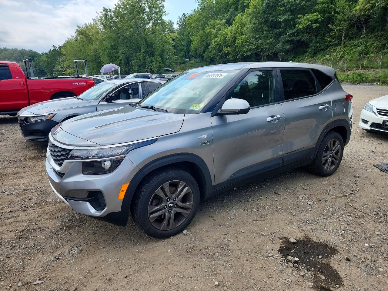 2021 KIA SELTOS LX