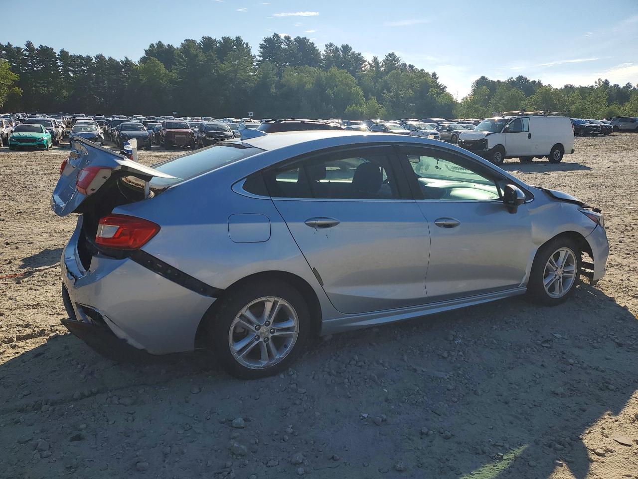 2017 CHEVROLET CRUZE LT — снимка 3