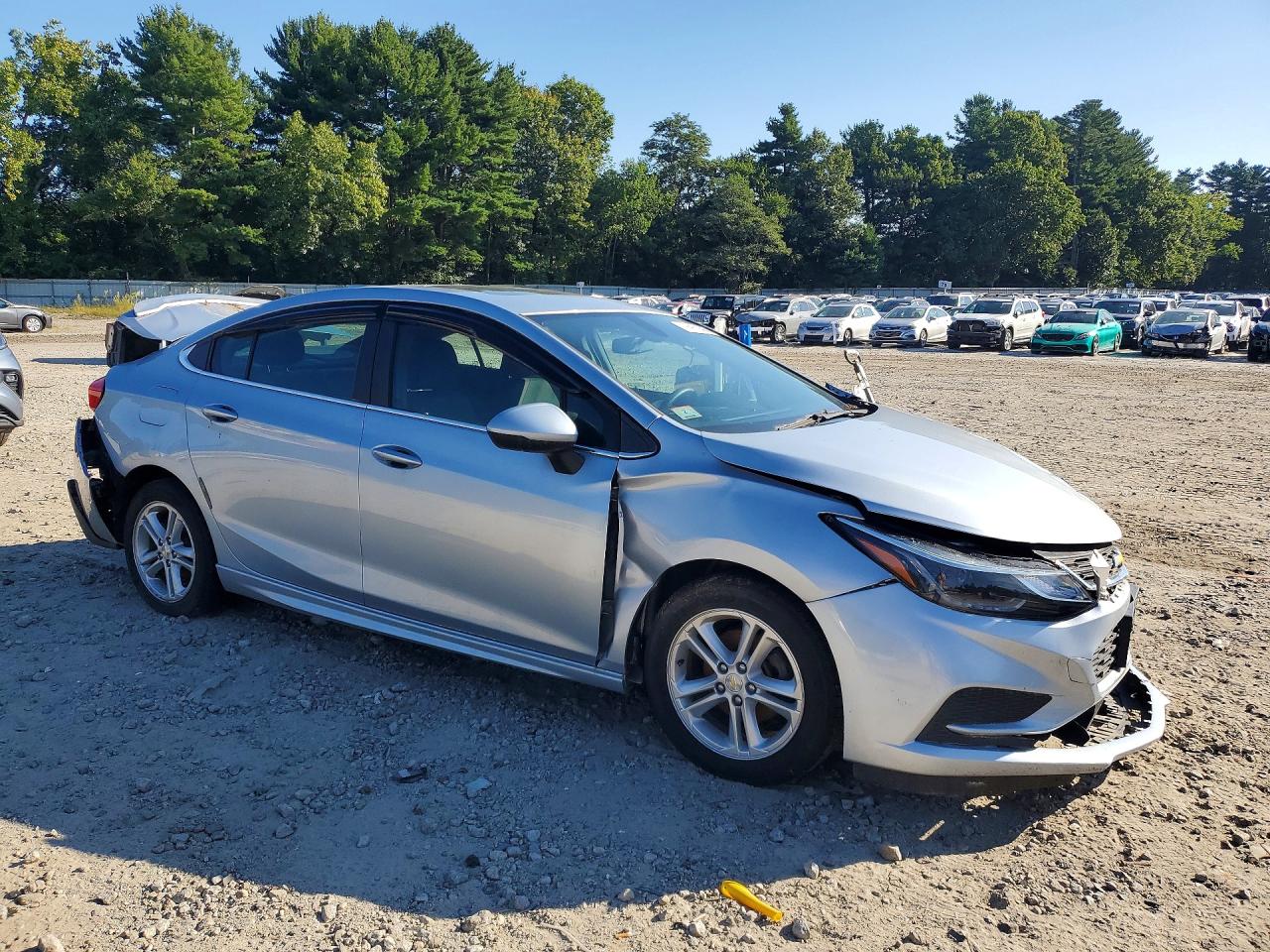 2017 CHEVROLET CRUZE LT — снимка 4