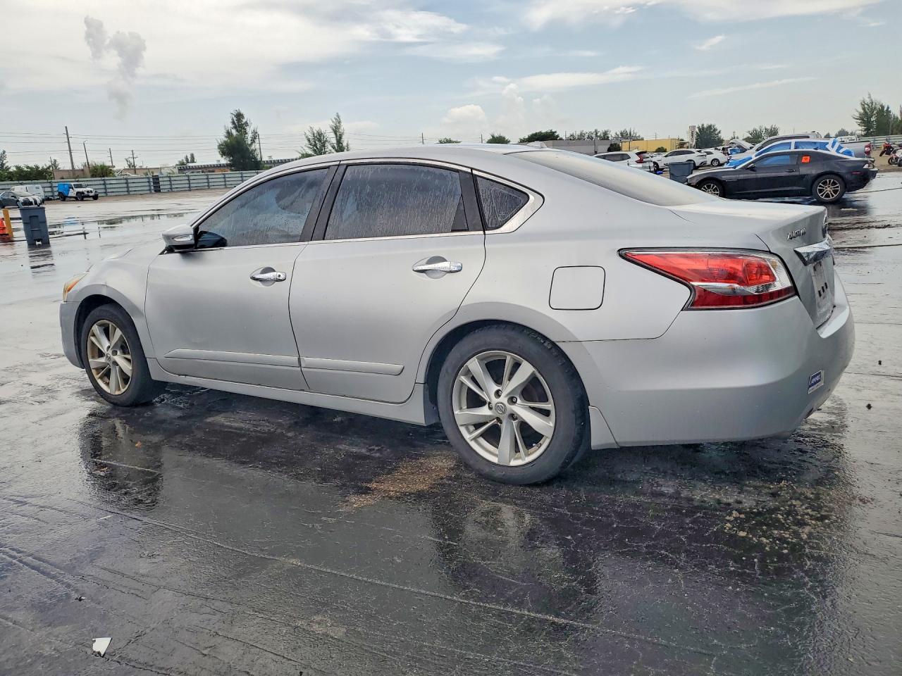 2015 NISSAN ALTIMA 2.5 SV — снимка 2