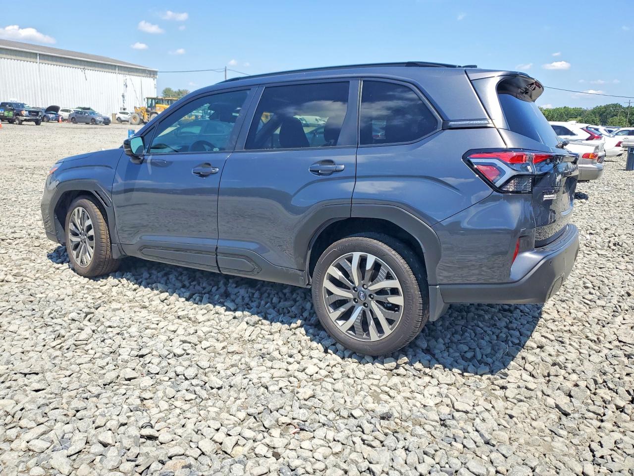 2025 SUBARU FORESTER TOURING — снимка 2
