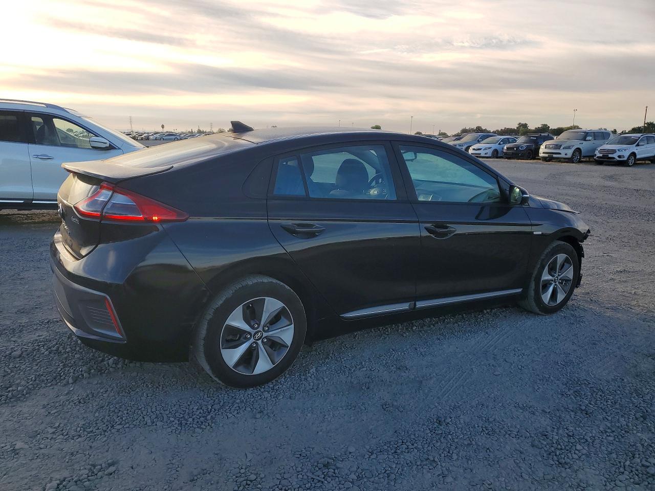 2018 HYUNDAI IONIQ ELECTRIC BASE — снимка 3