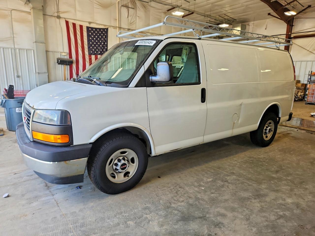 2017 GMC SAVANA G2500