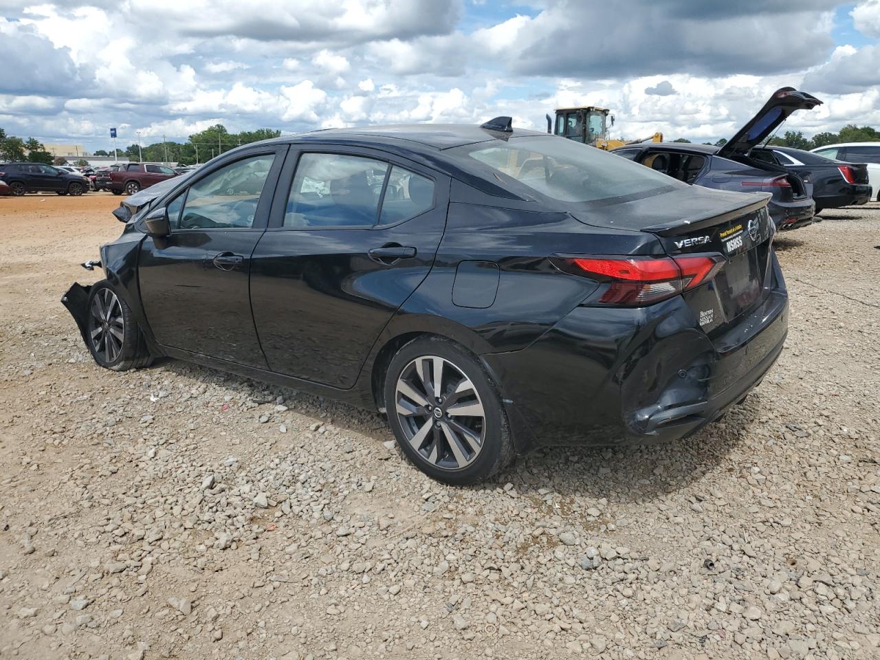 2021 NISSAN VERSA SR — снимка 2